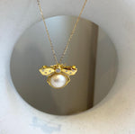 12mm Ivory ocean mabe Bee Pendant brooch 2in1: Extreme luster, S925 silver pendant chain set.