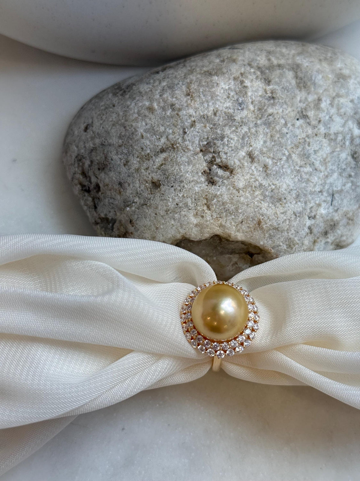 14.2mm South sea golden ocean pearl Ring: Extreme luster mirrored, 2cm dia, S925 silver adjustable Vintage Ring. good for her birthday gift
