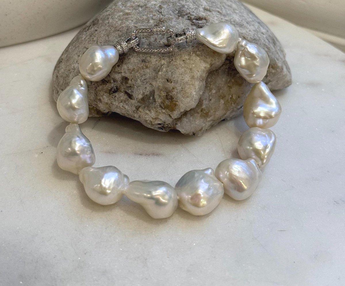 11pcs 12.4-14.6mm Baroque pearls Braclet: Extreme luster mirrored, 8.1”, S925 silver Braclet.
