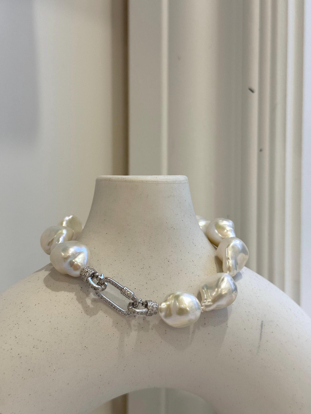 11pcs 12.4-14.6mm Baroque pearls Braclet: Extreme luster mirrored, 8.1”, S925 silver Braclet.