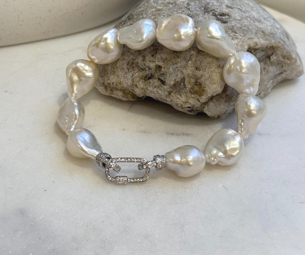 11pcs 12.4-14.6mm Baroque pearls Braclet: Extreme luster mirrored, 8.1”, S925 silver Braclet.