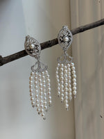90pcs Extreme luster white small pearls Earring Chandeliers, Vintage design, 9cm high.