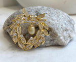South sea golden pearl Floral Ring brooch pendant 2in1: Extreme strong luster mirrored, 8.5mm, 4.5x4.7cm, s925 silver chain not included. Christmas brooches