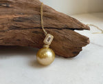 15.1m South Sea deep golden Ocean Pearl pendant: Extreme luster mirrored, deep gold pearl, 2.5cm high, S925 silver pendant chain set.