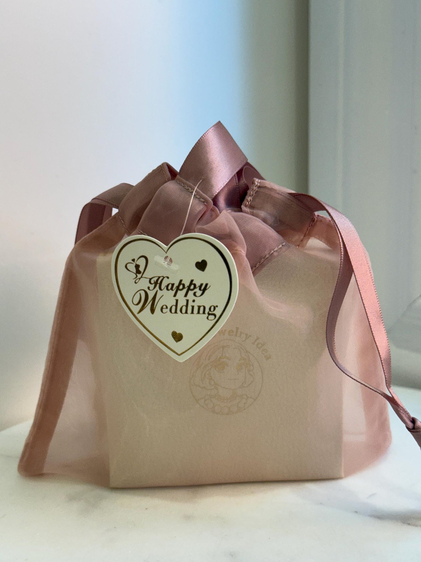 Happy wedding - Tag, 10x10cm Thick Organza gift bag with handle.