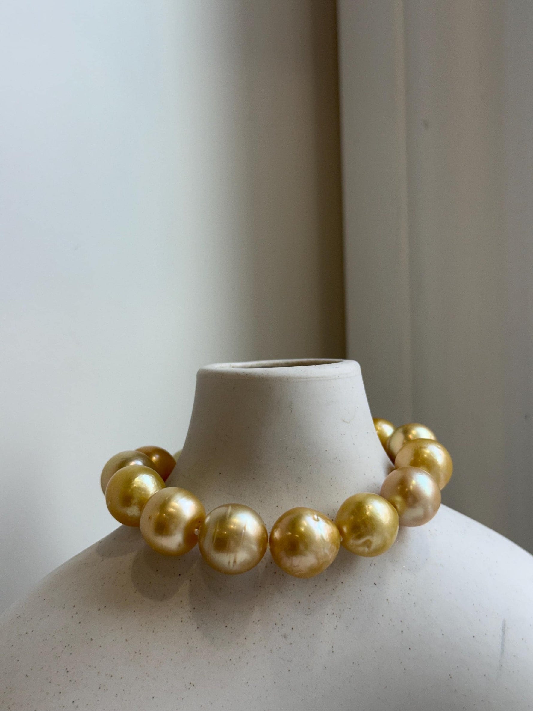 10.8-13.1mm 12pcs South sea golden Ocean Pearls bracelet: strong luster, gold to deep golden pearls,S925 silver bracelet.