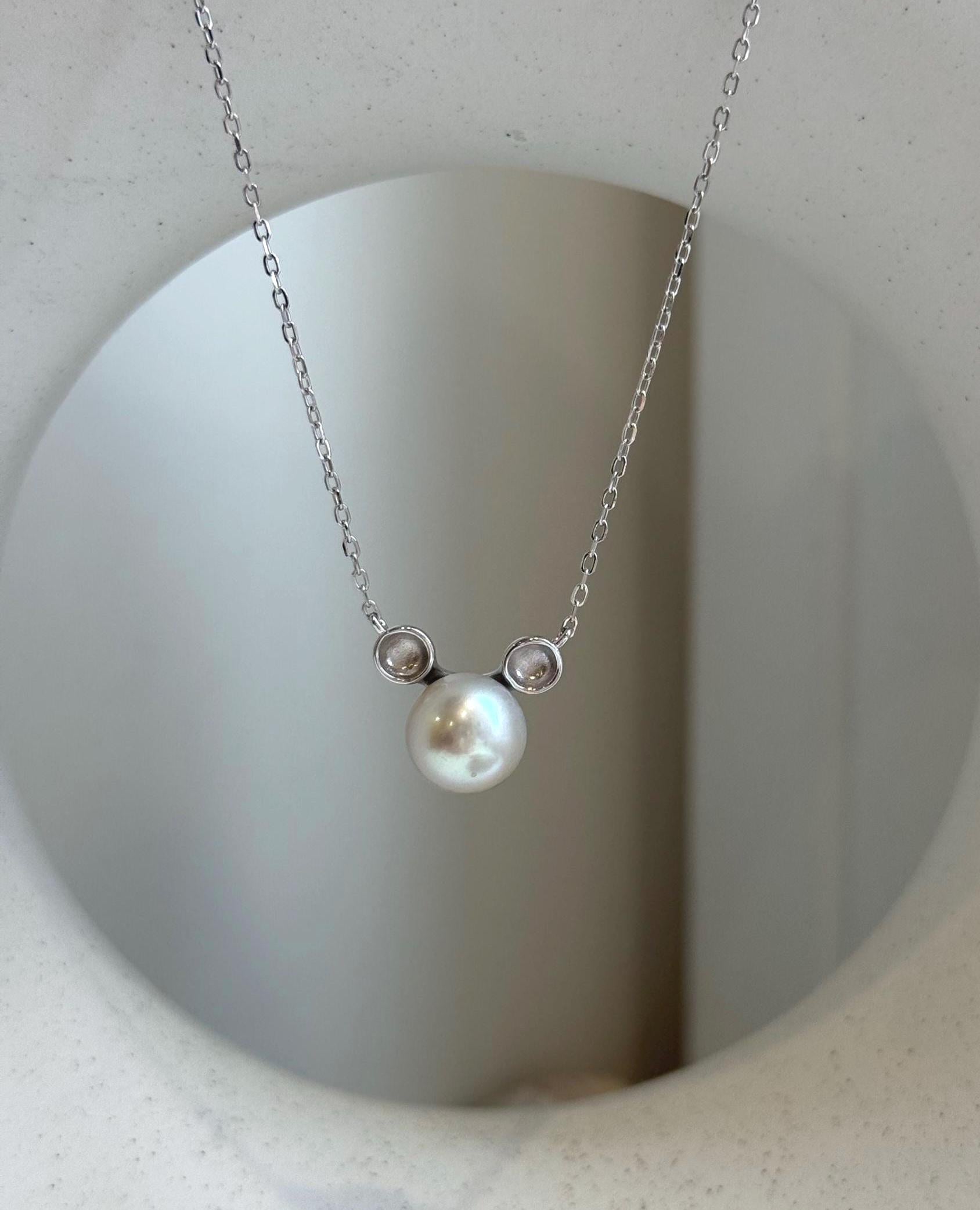 8.5mm Akoya blue silver Ocean Pearl pendant: Extreme luster mirrored, 1.1cm high, S925 silver lovely pendant chain set.