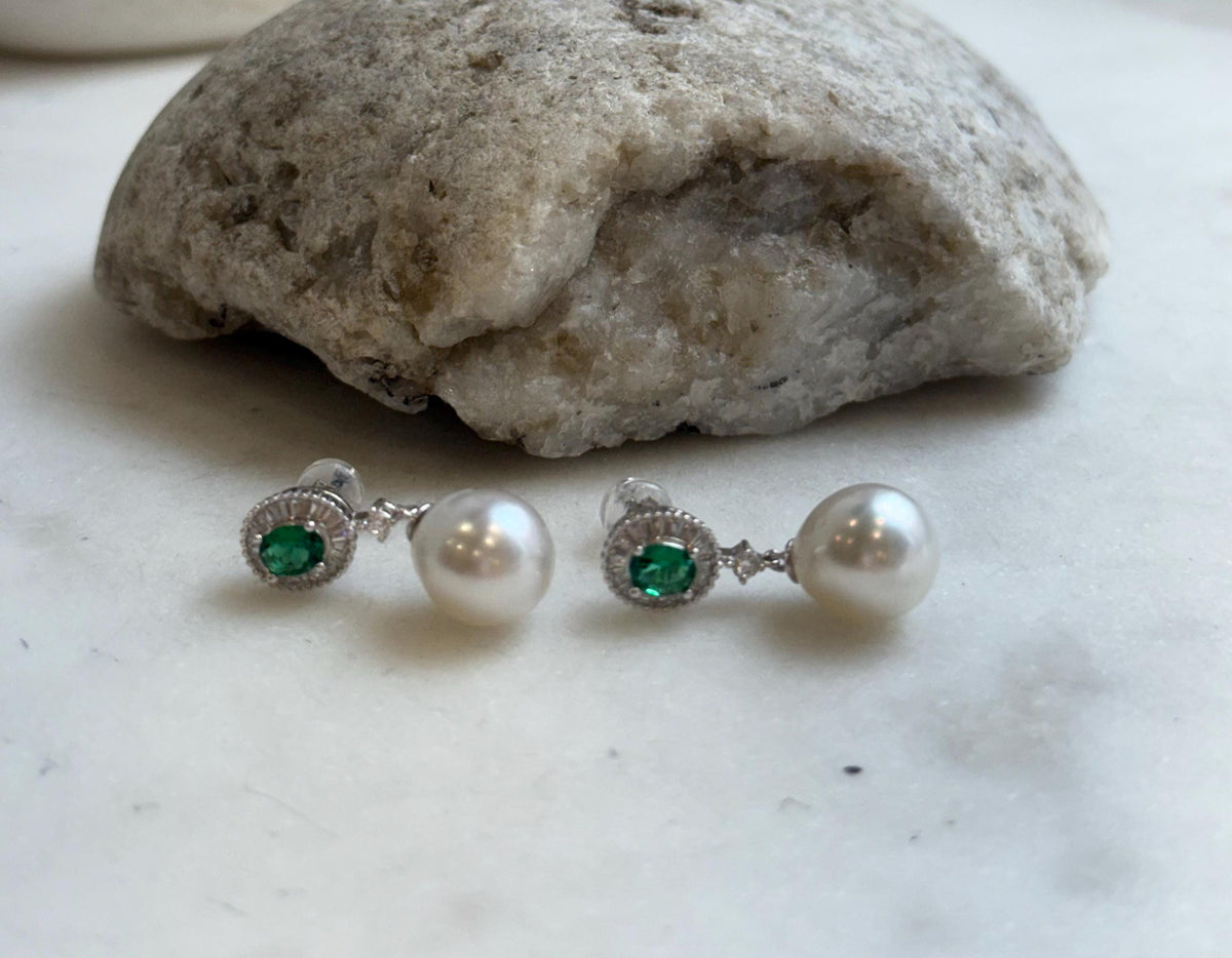 9.8mm Australian ocean Saltwater white Pearls Earrings: Extreme luster mirrored, 3cm high, S925 silver Vintagd earrings. Pearl Jewelry Idea. gift for her graduation