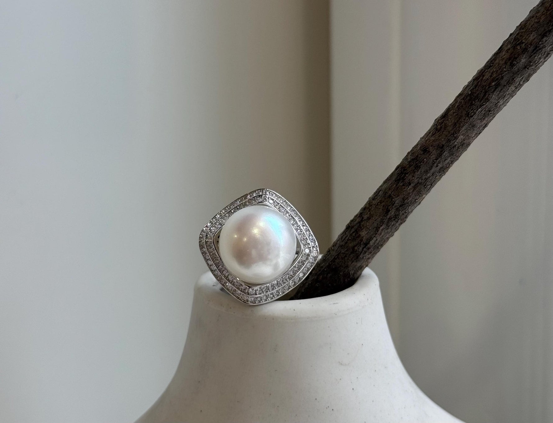 13.6mm Freshwater Edison cold white round pearl Ring:  Extreme luster mirrored, S925 silver adjustable ring. Pearl Jewelry Idea.