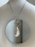 16.2x28mm white baroque pearl butterfly pendant: Extreme luster, s925 silver chain set. Pearl jewelry idea. gift for her birthday