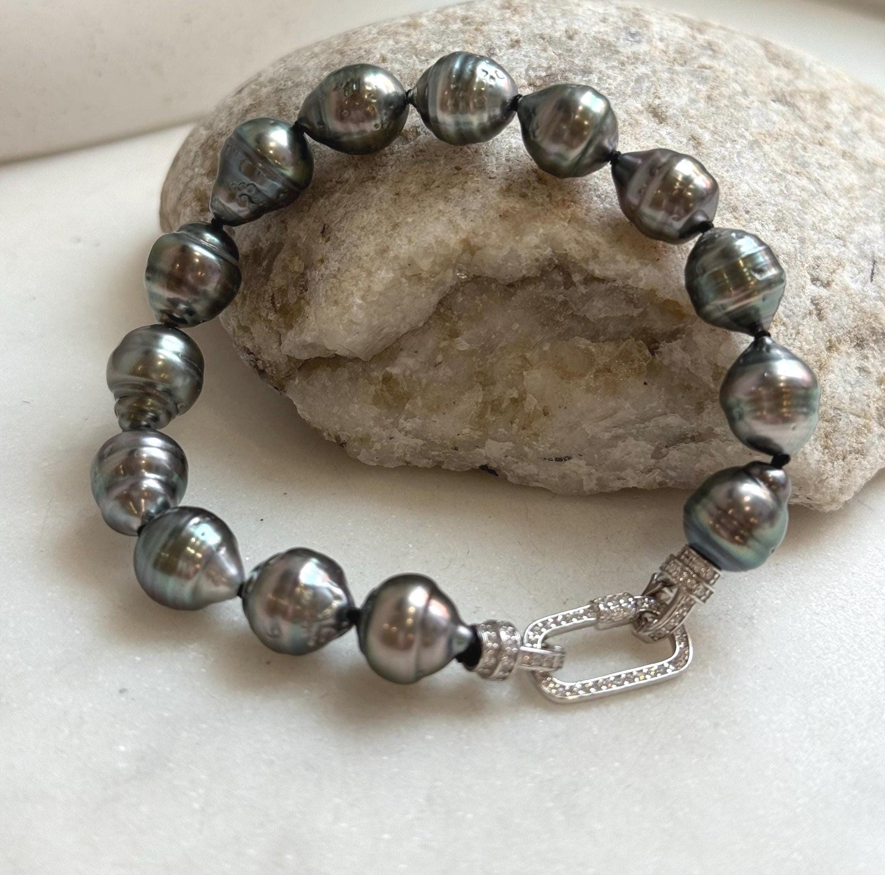 7.5” In Sale 14pcs Tahitian Ocean peacock green Pearls Exceptional Elegant Bracelet unique gift for her, hand knotted.8.7-9.8mm