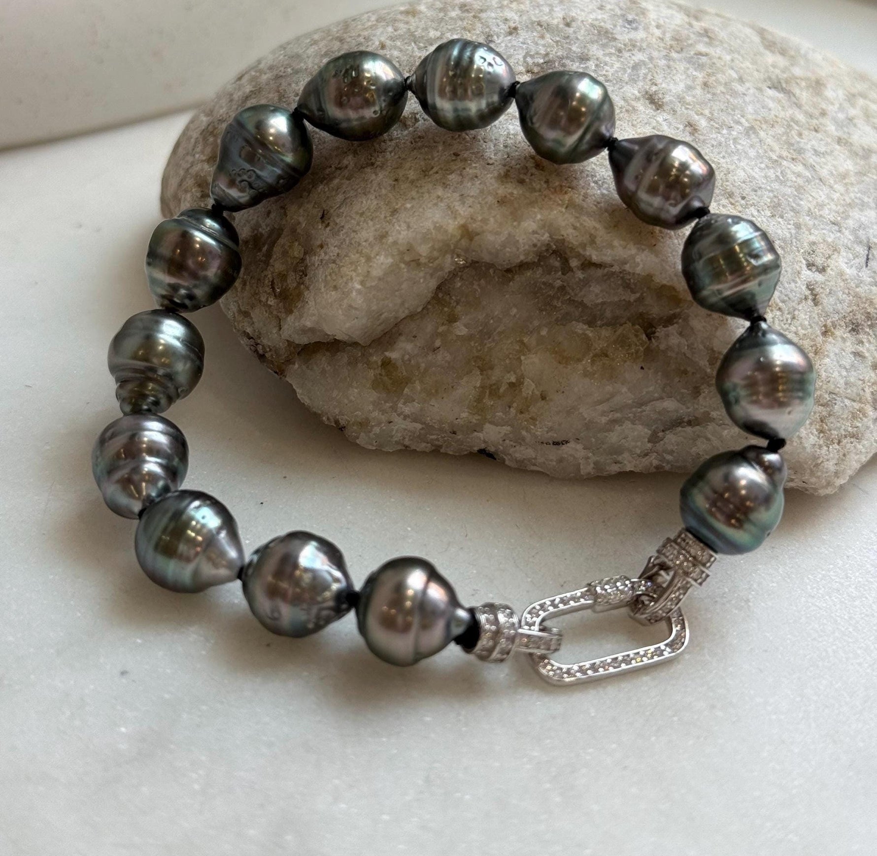 7.5” In Sale 14pcs Tahitian Ocean peacock green Pearls Exceptional Elegant Bracelet unique gift for her, hand knotted.8.7-9.8mm