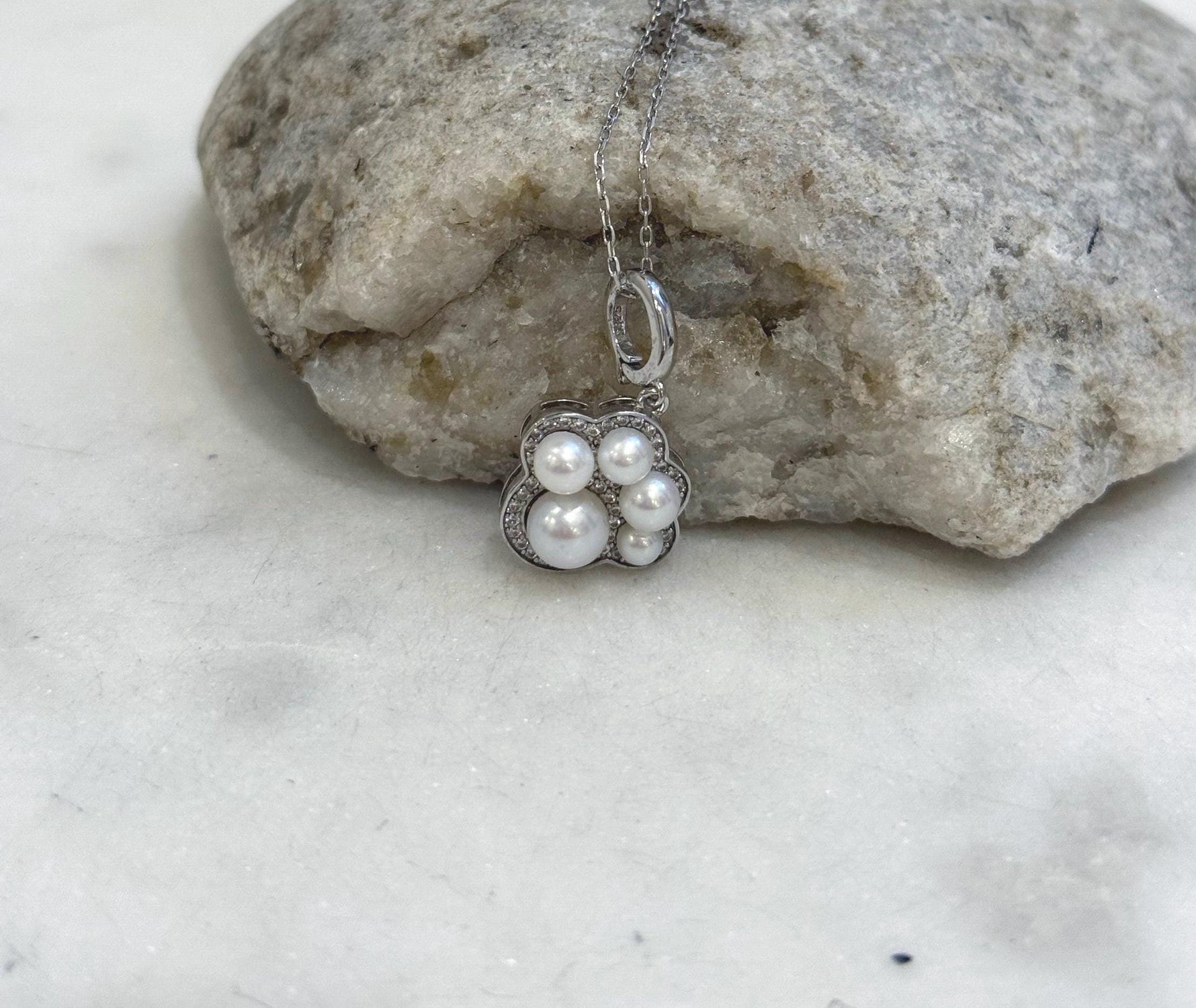 5pcs White Pearls Cat Paw pendant: Extreme luster mirrored, 3.2-5.9mm, S925 silver Cute pendant chain set. Pearl jewelry idea.