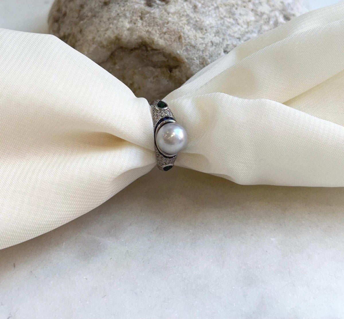 8.6mm Akoya blue silver ocean pearl Vintage ring: Extreme luster mirrored, S925 silver adjustable ring. Pearl Jewelry Idea.