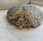 South sea golden pearl Christmas Bell brooch: Extreme luster mirrored, 9.5mm, 5x4.2cm.