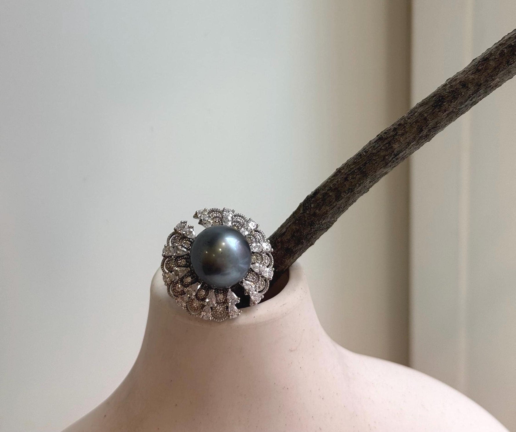 12.9mm Tahitian ocean Pearl Floral Ring: Extreme luster mirrored, 2.3cm Dia, Quite Thick S925 Silver Adjustable Ring.