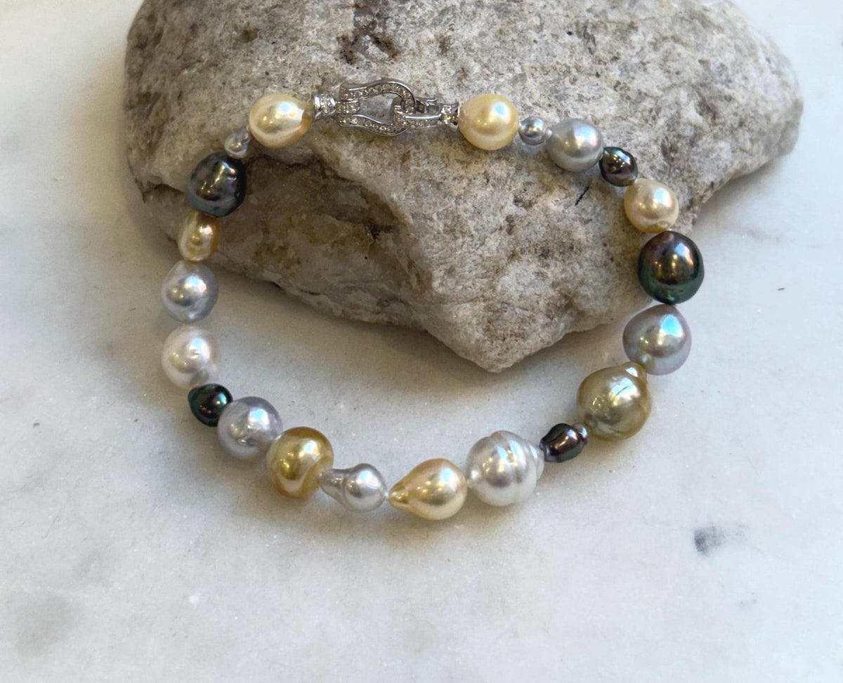 Elly’s Multicolor Ocean Pearls Bracelet: 21pcs South Sea Golden White Tahitian Akoya Pearls, Extreme luster, 3.8-9.5mm, 7.7” knot