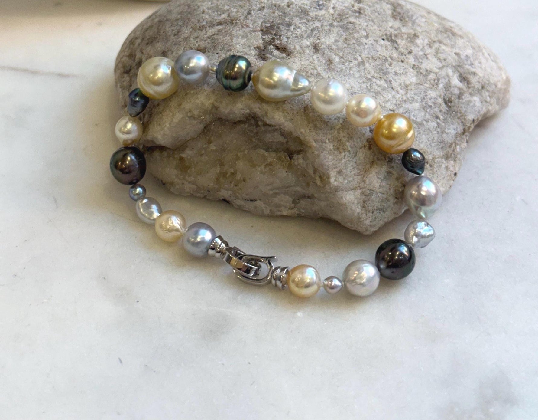 Elly’s Multicolor Ocean Pearls Bracelet: 21pcs South Sea Golden White Tahitian Akoya Pearls, Extreme luster, 3.8-9.6mm, 7.8” knot, gift for her