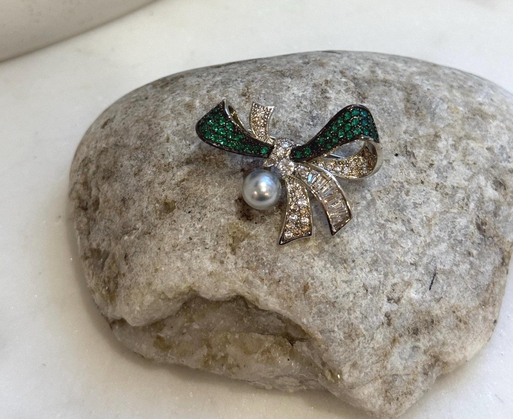 Akoya ocean pearl Butterfly bow brooch pendant 2in1: Extreme luster mirrored, 7mm, Blue silver. s925 silver chain, gift for her daily wear