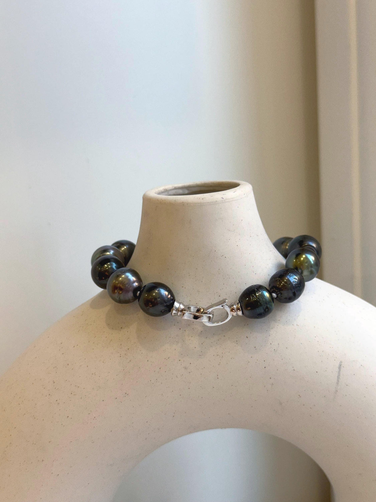 Elly’s 10.1-11.6mm 14pcs Tahitian Ocean peacock platinum Pearls Bracelet: Extreme luster, 7.8” knotted. Pearl jewelry idea. gift for her