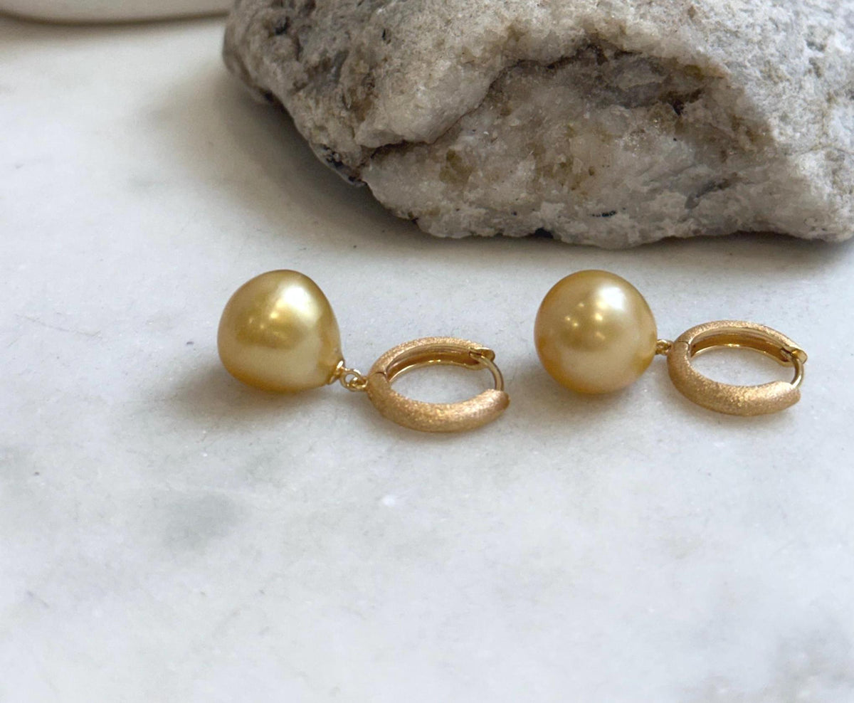 Elly’s 12.4mm South sea ultra golden ocean Pearls Earrings hoops: Extreme luster mirrored, 3cm high, S925 silver cool earrings hoops. gift for her