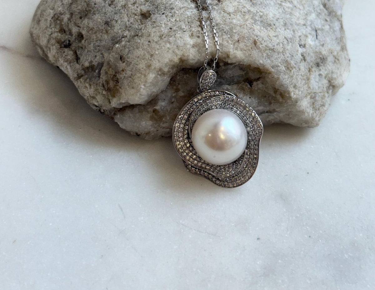 14.1mm white Edison Pearl pendant: Extreme luster mirrored, 2.1cm, S925 silver pendant chain set. Pearl Jewelry Idea. Gift for her daily wear