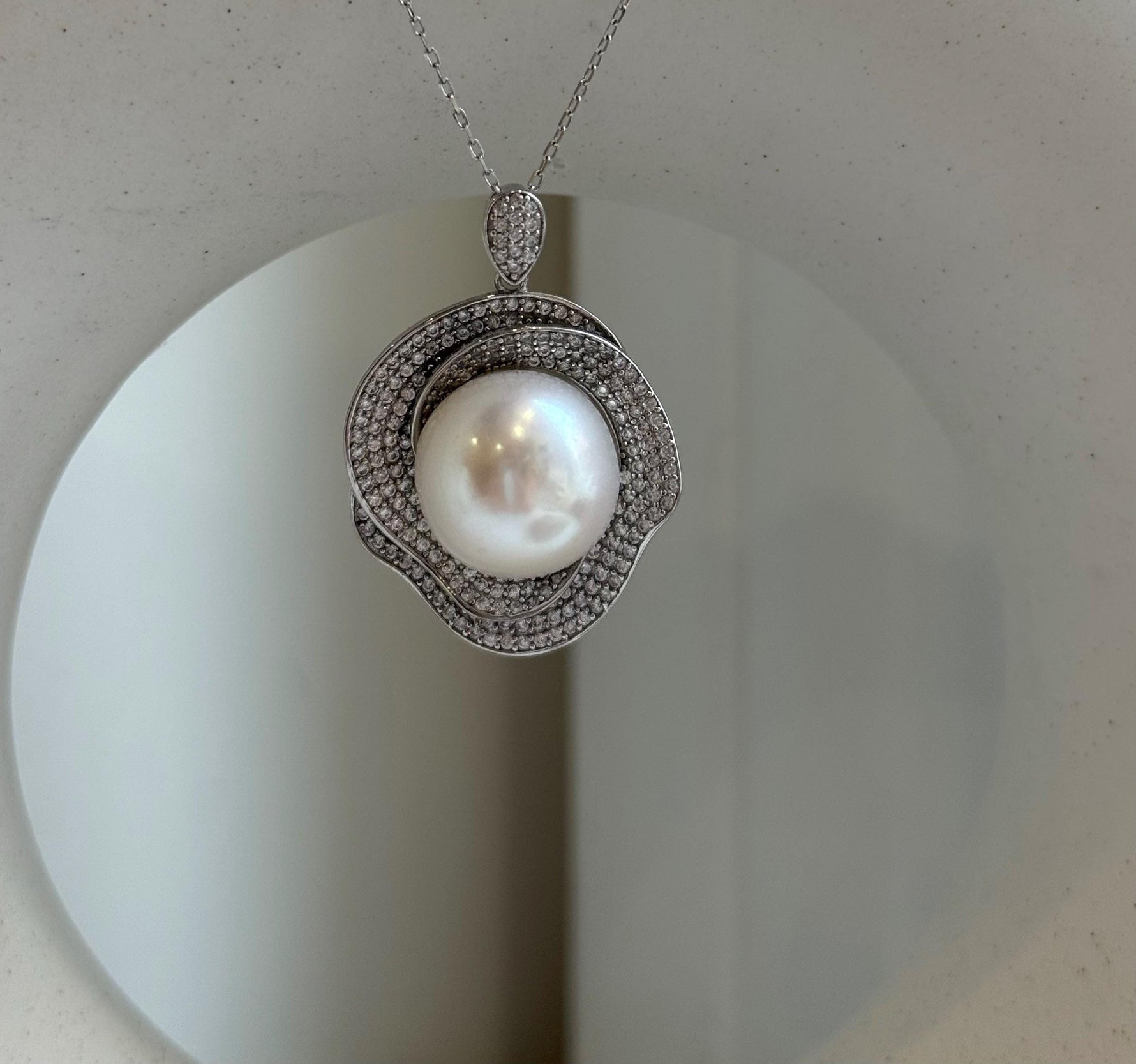 14.1mm white Edison Pearl pendant: Extreme luster mirrored, 2.1cm, S925 silver pendant chain set. Pearl Jewelry Idea. Gift for her.