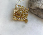 Elly’s South Sea ultra Gold Pearl Vintage Brooch Pendant 2in1: Strong luster, 10.1mm Pearl, 3.5x3.8cm, Gift for her