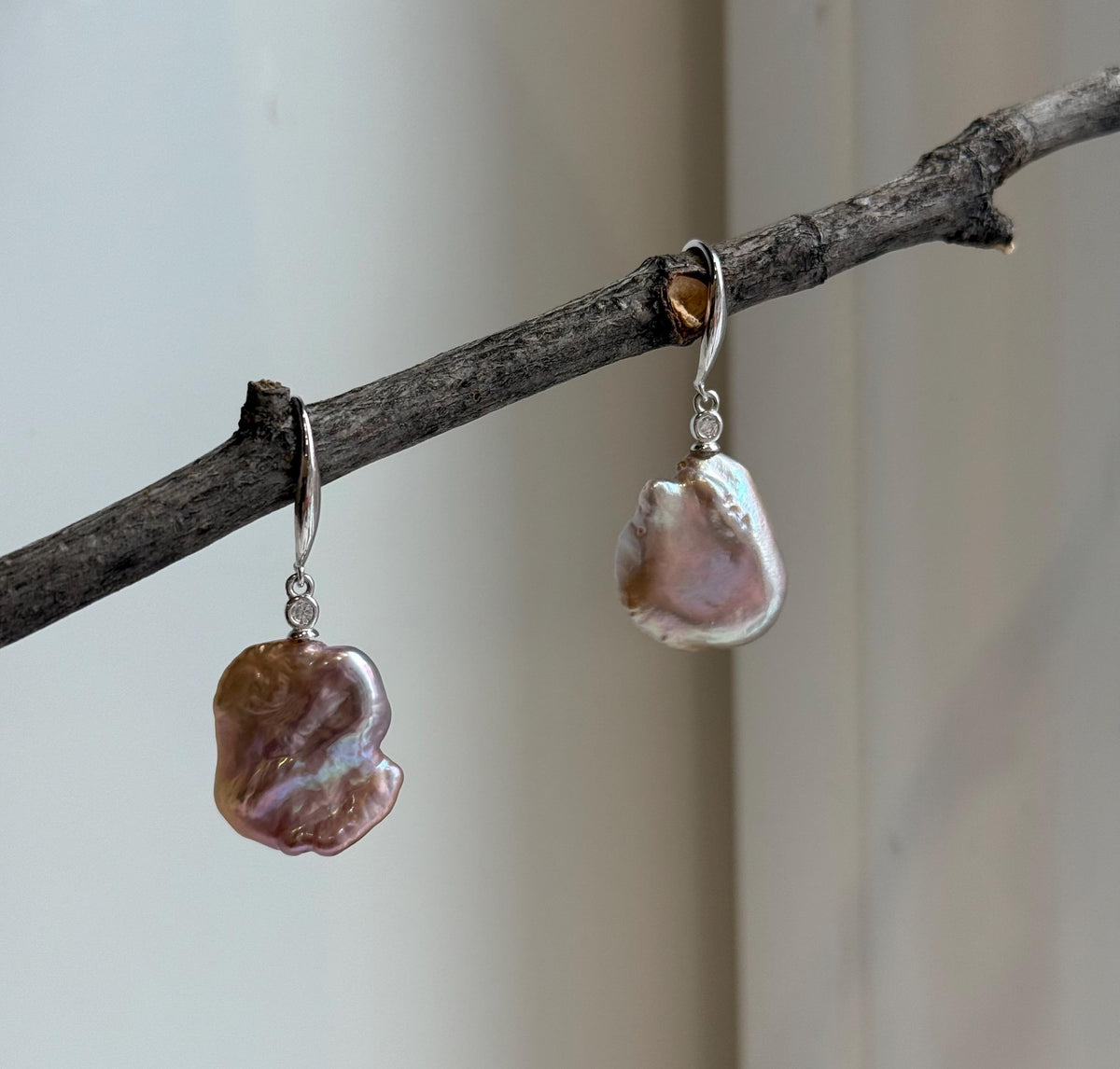 Freshwater Keshi pearls Earrings: Extreme luster mirrored, Rose Mint Iridescent, 15.5-16.3mm, S925 silver earrings hooks.Pearl Jewelry Idea.