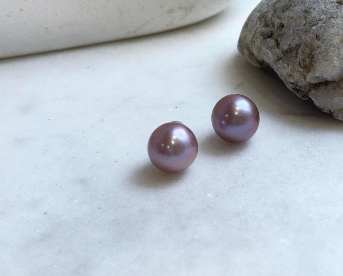 Elly’s 13.1mm Rose Mauve Edison Pearls Earrings Studs: Extreme luster Mirrored, S925 silver earrings studs. Pearl jewelry.