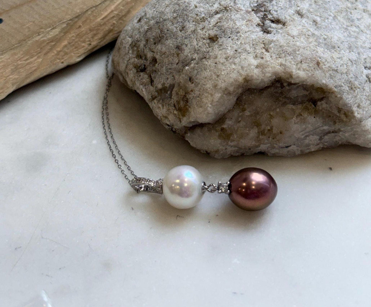 Elly’s Double 11.3-11.4mm Edison Pears Pendant: Extreme luster mirrored, white antique gold pearls, 4.1cm, s925 silver necklace set.