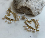 20pcs White Pearls Earrings Chandeliers: Extreme luster pearls, 4.2-5.6mm, Boho earrings. Pearl Jewelry Idea
