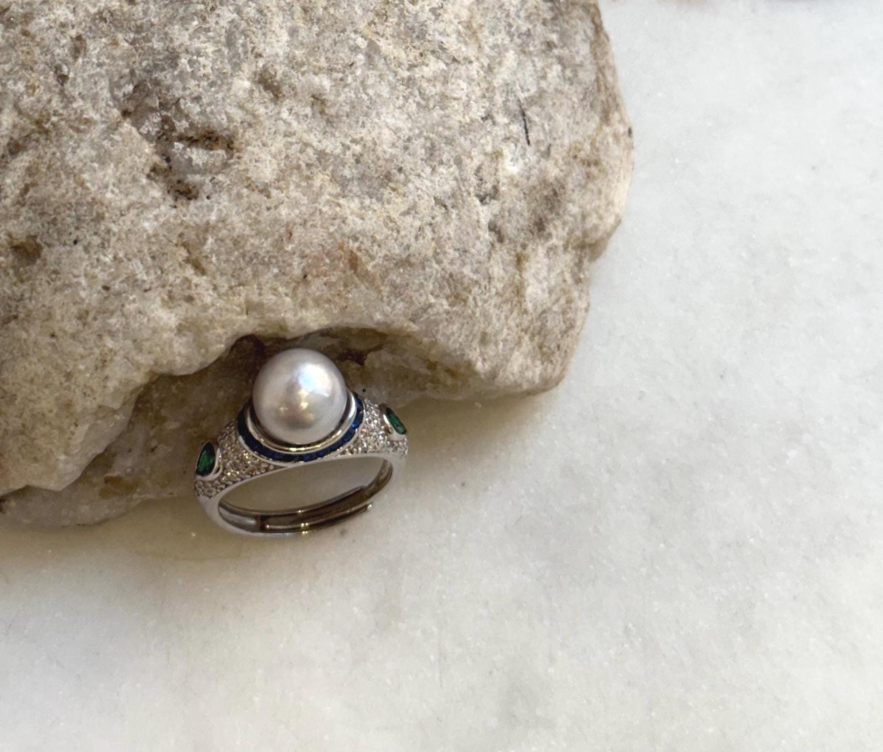 8.6mm Akoya blue silver ocean pearl Vintage ring: Extreme luster mirrored, S925 silver adjustable ring. Pearl Jewelry Idea.