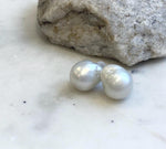 Elly’s Australian white baroque ocean Pearls minimalist earrings studs: Extreme luster, To 16.9mm, s925 silver earrings Studs.
