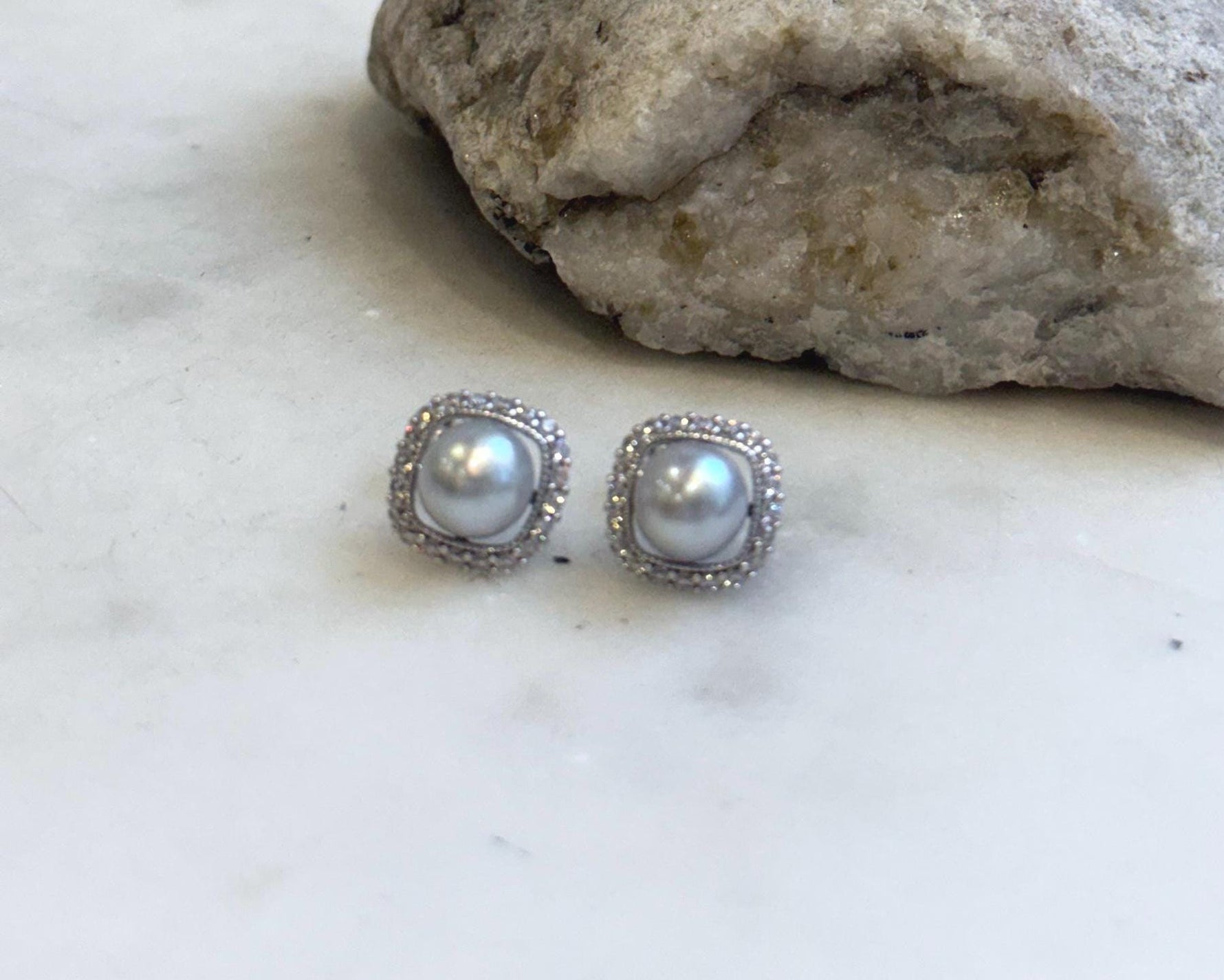 Elly’s 7.7mm Akoya ocean Blue silver pearls earings: Extreme luster mirrored, 1.2x1.2cm, s925 silver earrings. Pearl jewelry idea.