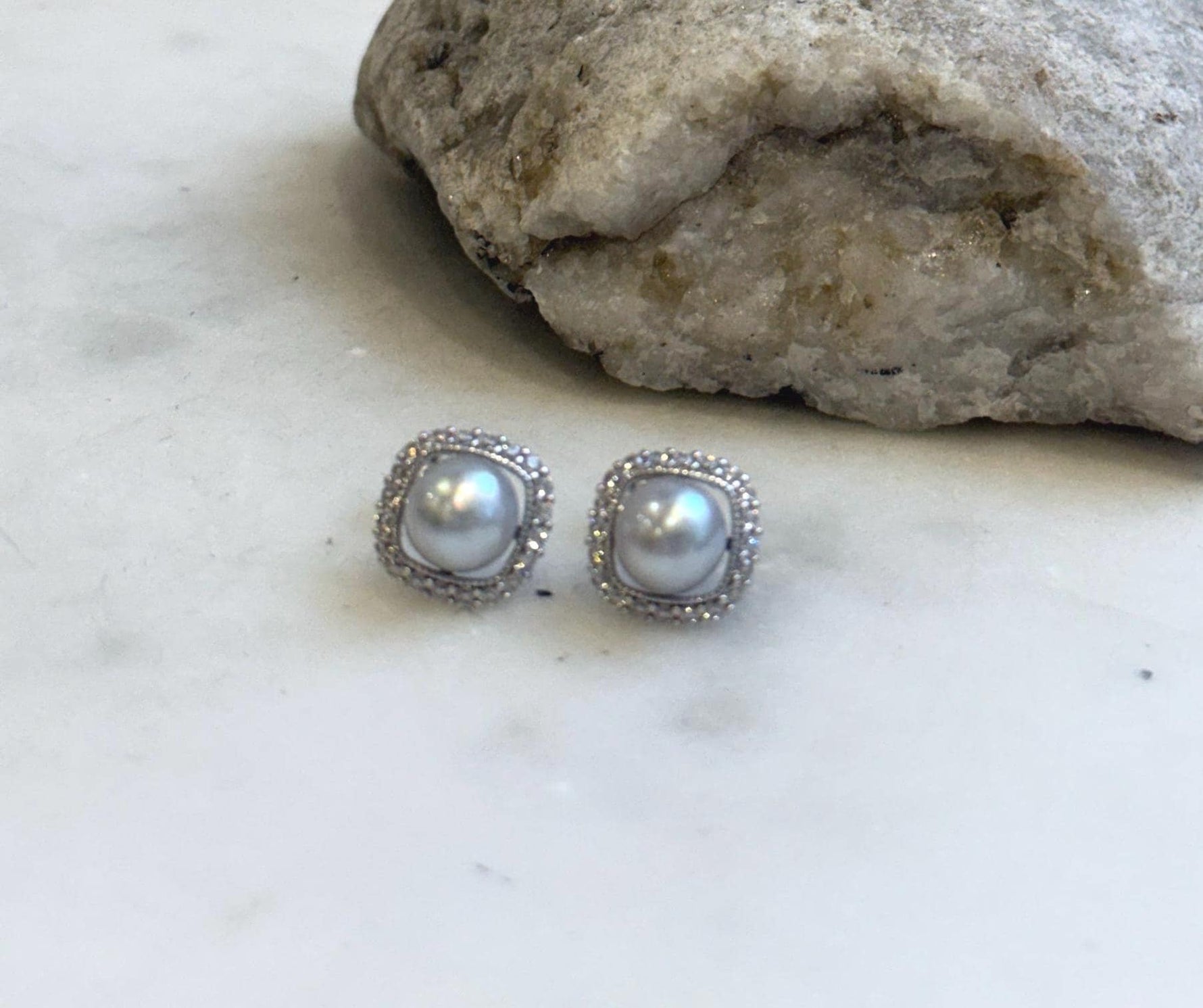 Elly’s 7.7mm Akoya ocean Blue silver pearls earings: Extreme luster mirrored, 1.2x1.2cm, s925 silver earrings. Pearl jewelry idea.