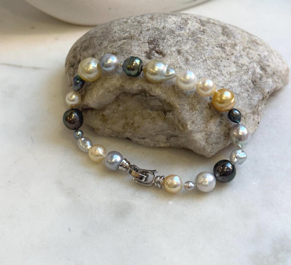 Elly’s Multicolor Ocean Pearls Bracelet: 21pcs South Sea Golden White Tahitian Akoya Pearls, Extreme luster, 3.8-9.6mm, 7.8” knot, gift for her