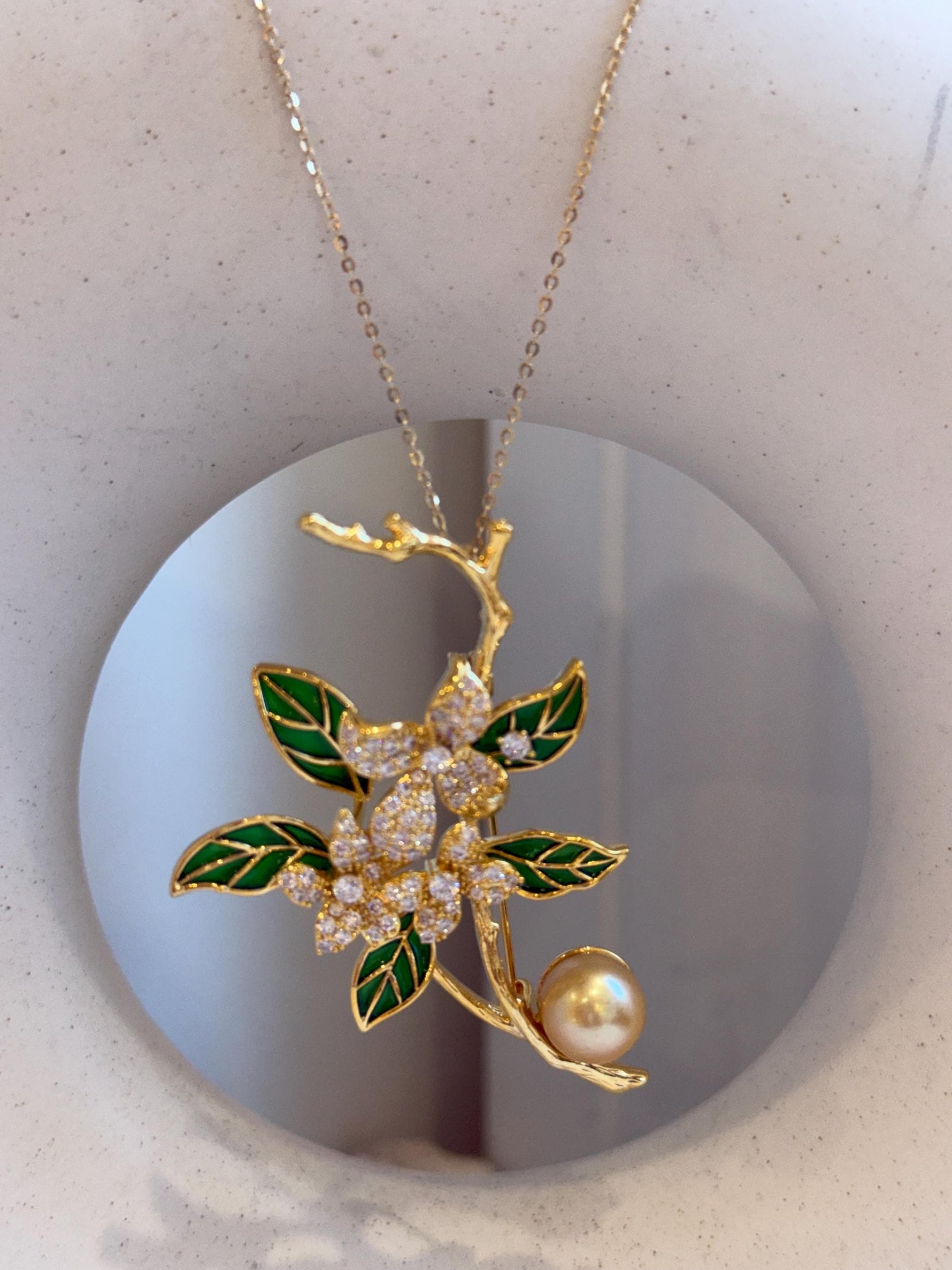Elly’s Edison Golden pearl Floral brooch: Extreme luster mirrored,9.4mm,4.1x6.2cm. Pearl jewelry idea, gift for her daily wear