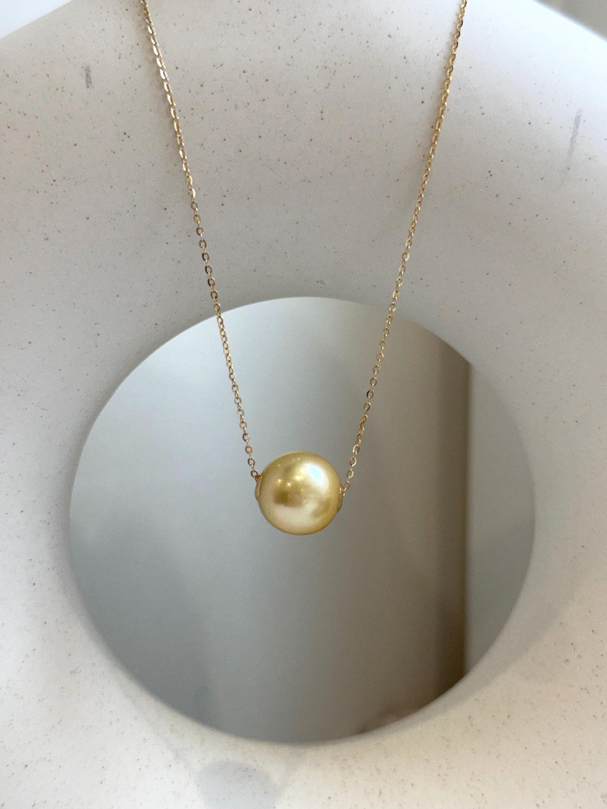 Au750 18k Gold 12.3mm South Sea golden Ocean Pearl Floating pendants:Extreme luster mirrored, ultra gold pearl, S925 silver chain included.