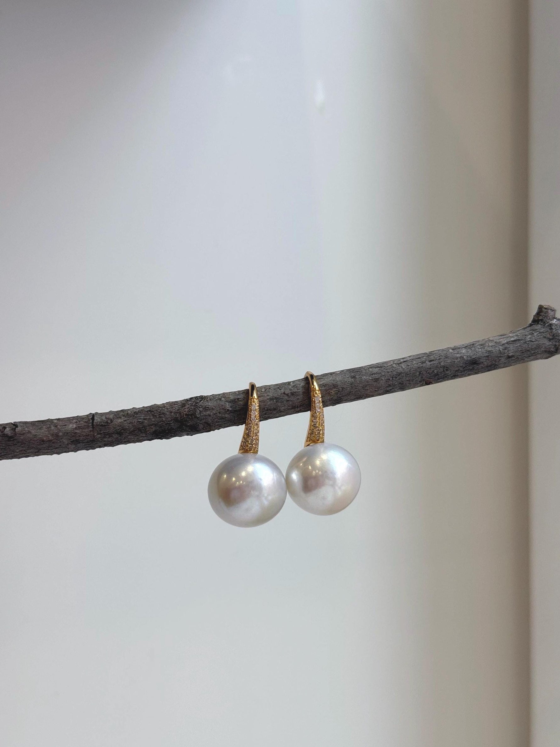 Elly’s 14.4mm White Edison Pearls High heel Earrings Hooks: Extreme luster Mirrored, 2.6cm high, S925 silver earrings hooks. gift for her anniversary