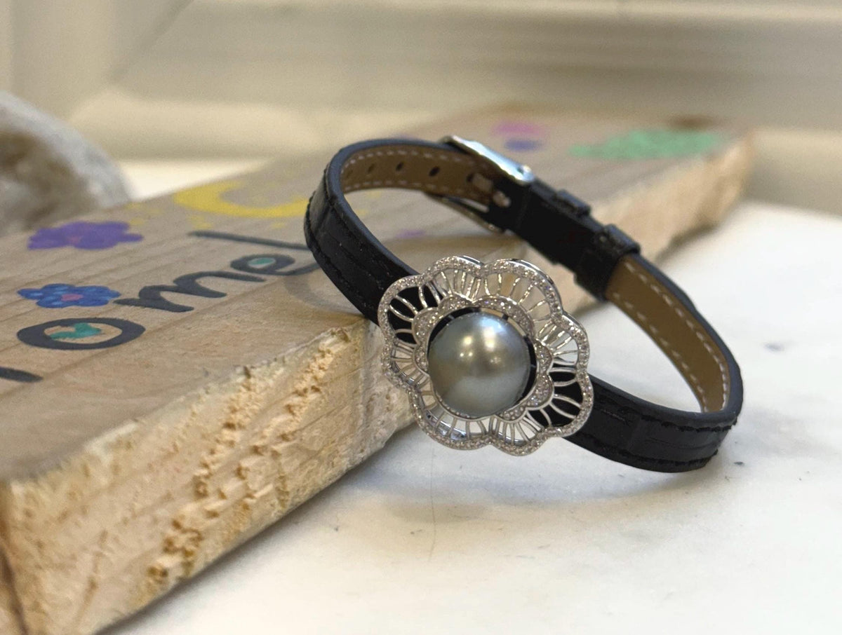Elly’s 11.3mm Tahitian Platinum Ocean Pearl Genius Leather Strap Bracelet: extreme luster mirrored, for 6.1”- 8” wrist.