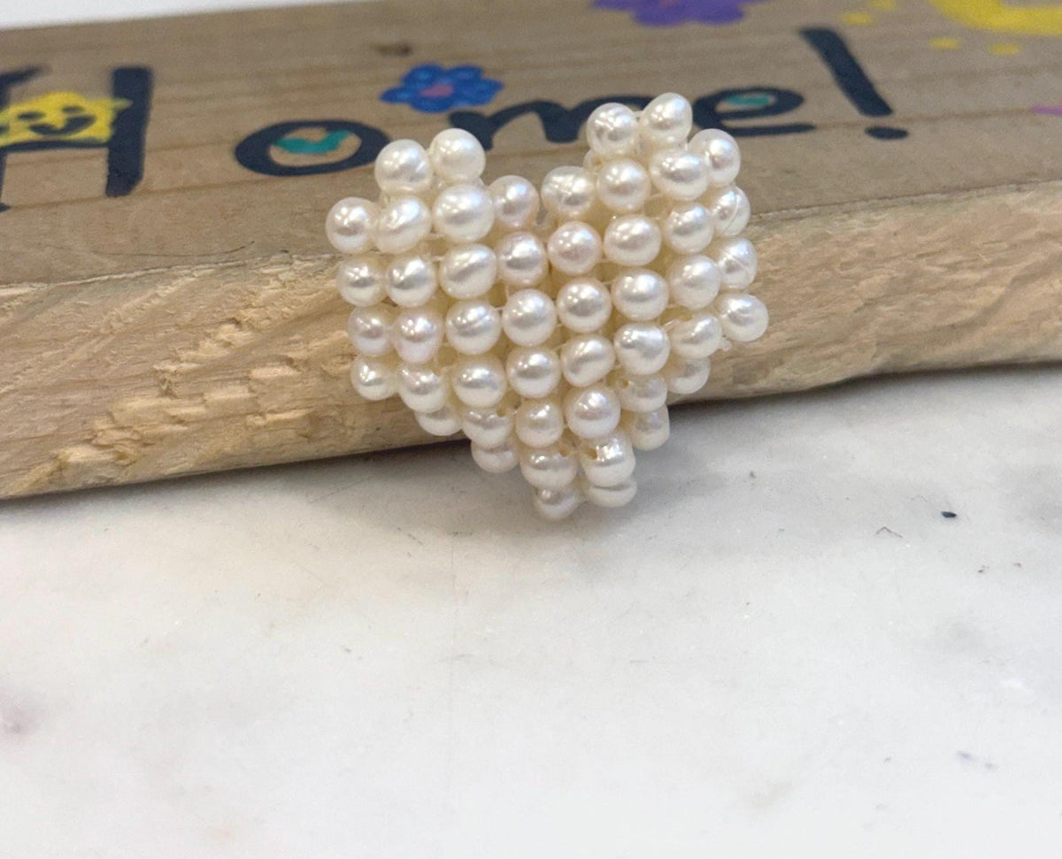 Elly’s Ivory Keshi Pearls 3D heart Vintage Brooch: Extreme luster, 4-5mm, 3.1x3.4cm.