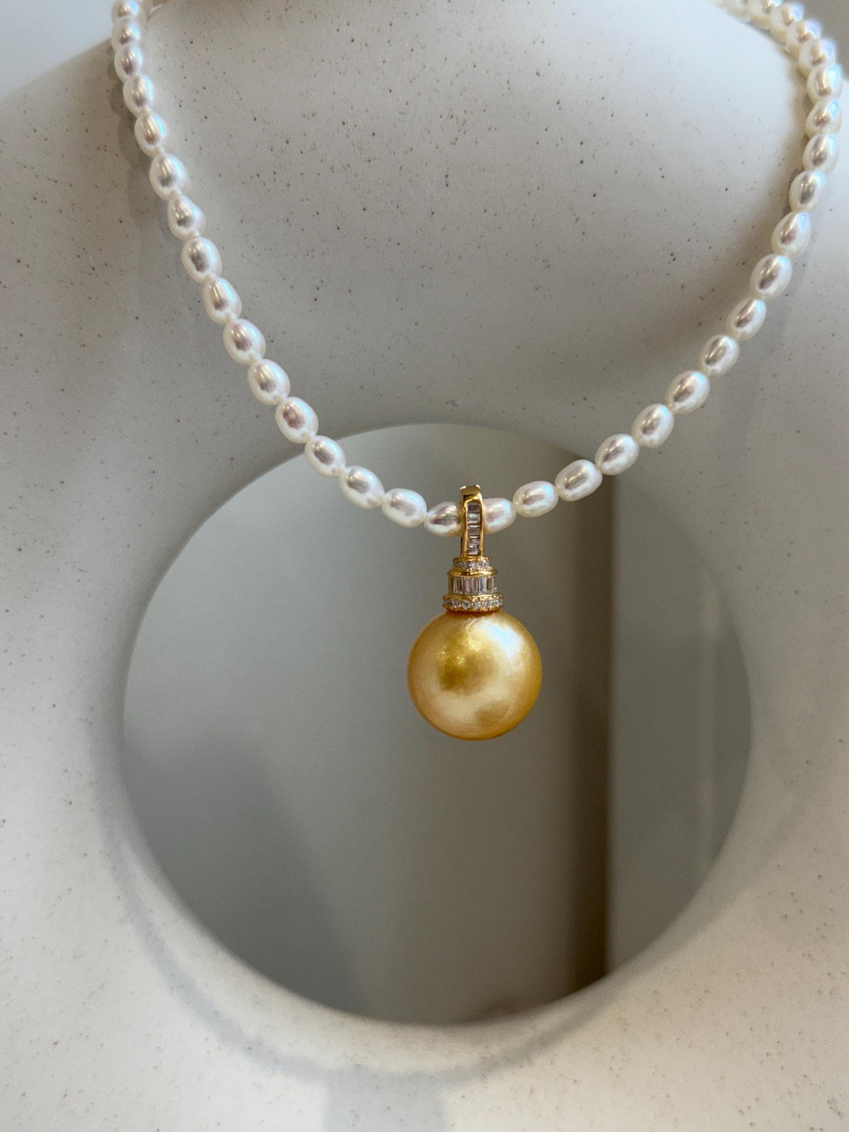 Elly’s South Sea deep Golden ocean Pearl white small pearls Necklace Set: Extreme luster. S925 silver pendant, necklace To 17.9”.