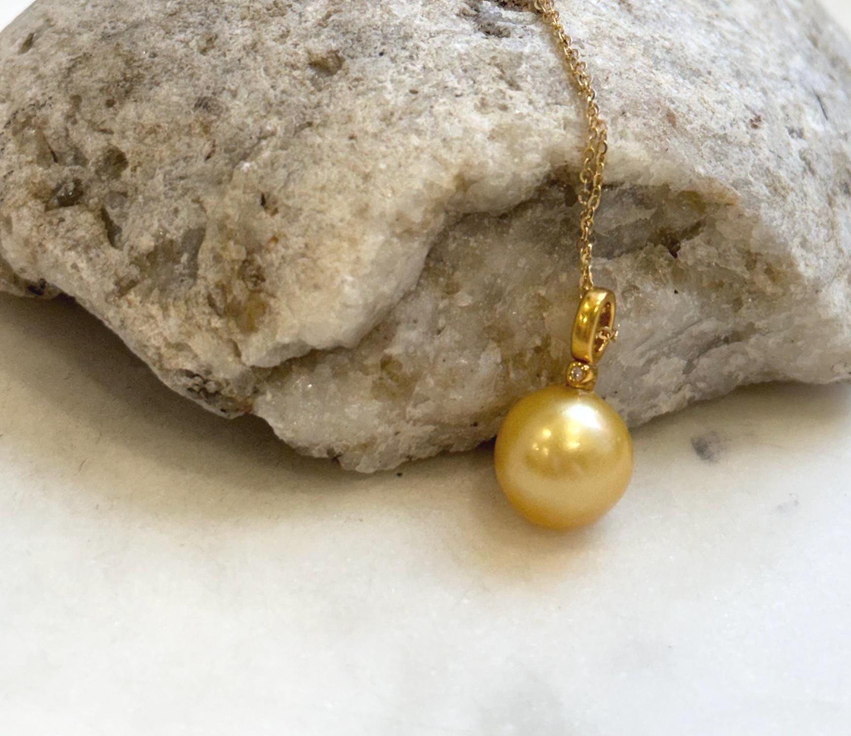 Elly’s Au750 18K Gold 11.4mm South Sea Deep Golden Ocean Pearl Pendant: Extreme luster mirrored, real gold pendant with diamond 0.01ct.  gift for her graduation