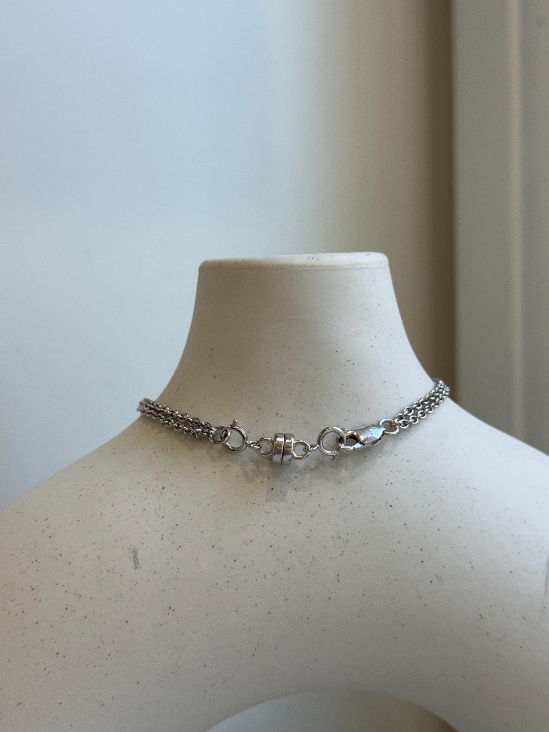 Elly’s Genius Gemstone Garnet Olivine Braclet, 1cm wide, 7.5”, S925 silver bracelet set, with extra S925 silver magnetic clips. gift for her