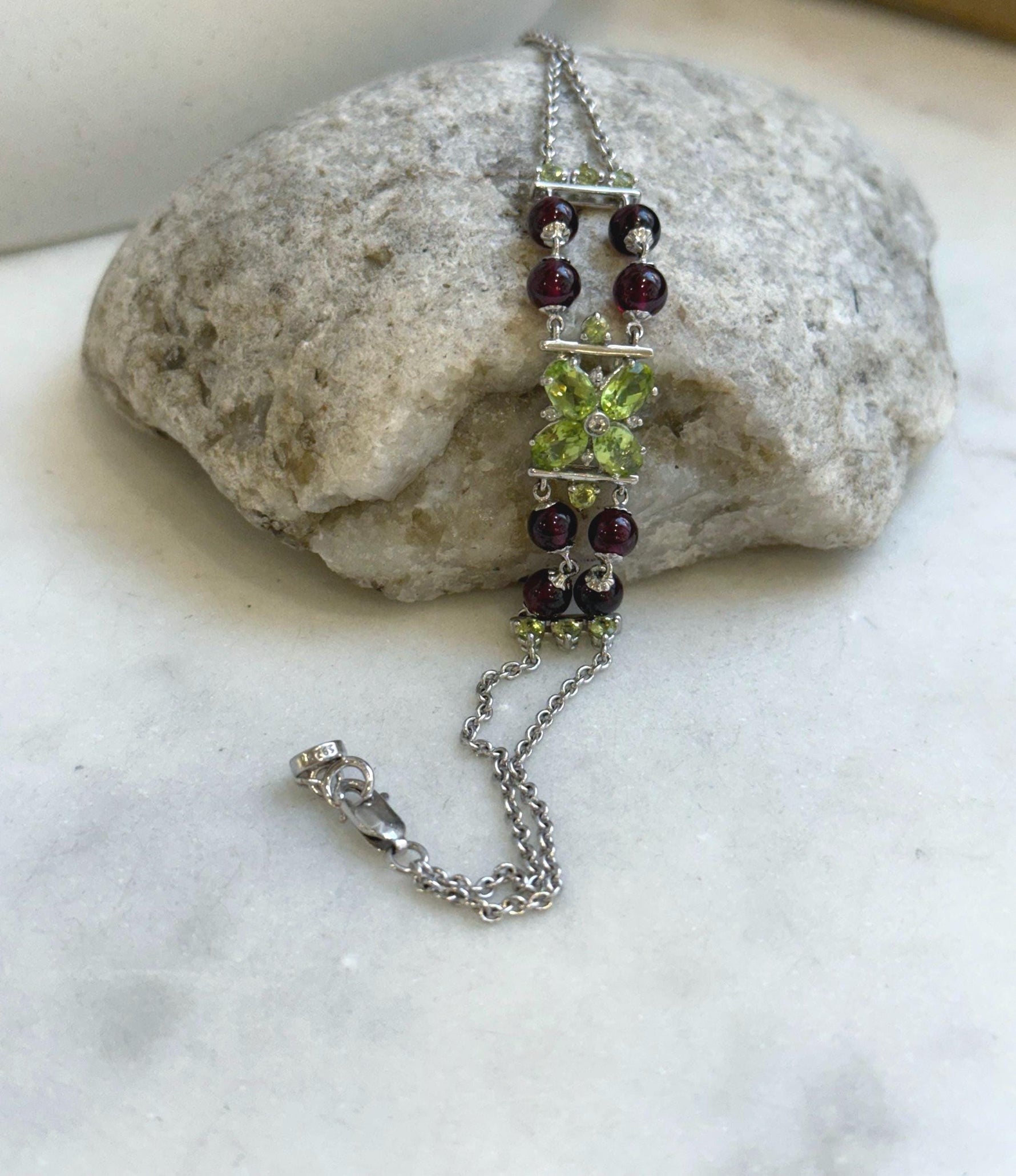 Elly’s Genius Gemstone Garnet Olivine Braclet, 1cm wide, 7.5”, S925 silver bracelet set, with extra S925 silver magnetic clips. gift for her