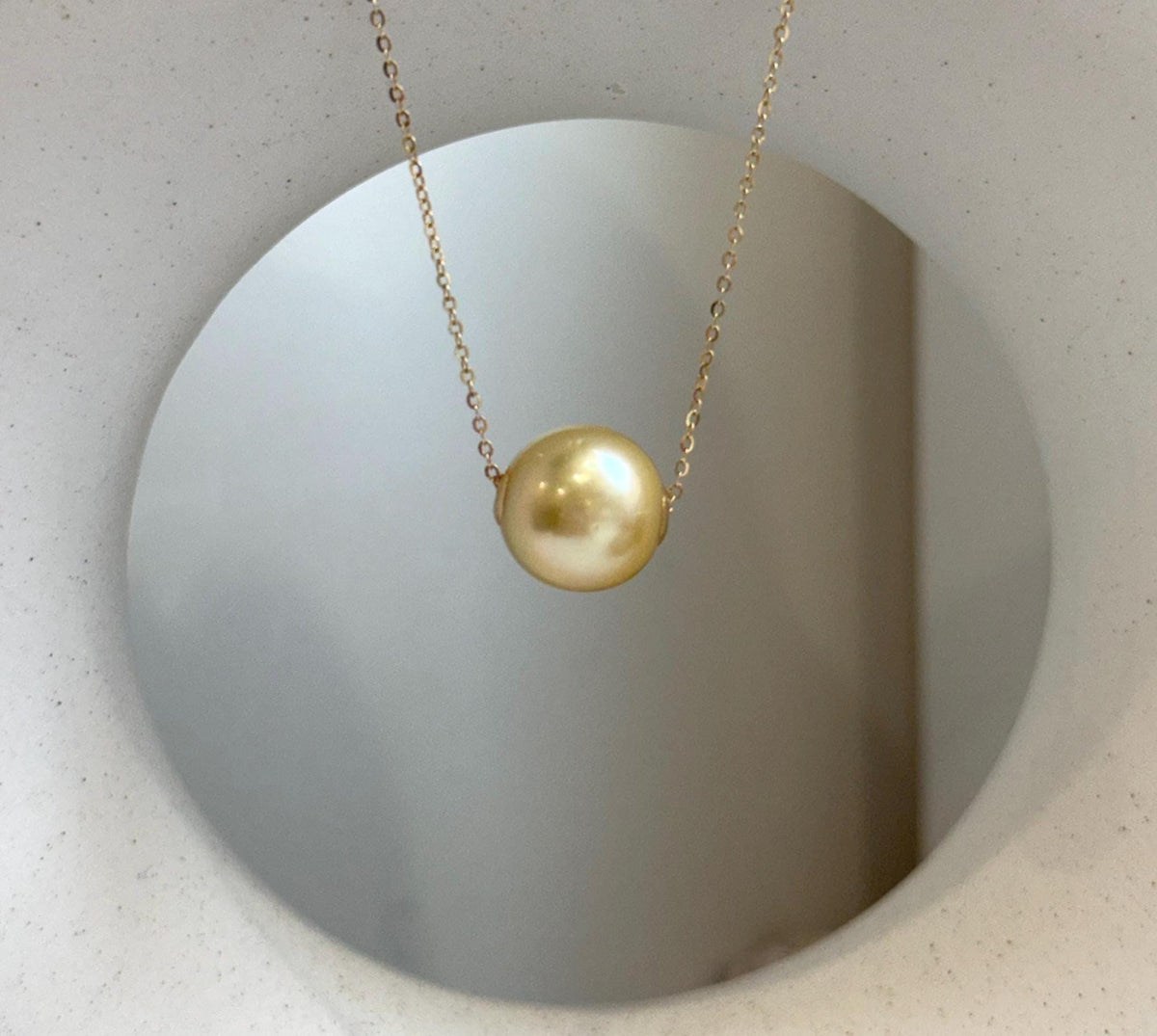 Au750 18k Gold 12.3mm South Sea golden Ocean Pearl Floating pendants:Extreme luster mirrored, ultra gold pearl, S925 silver chain included.