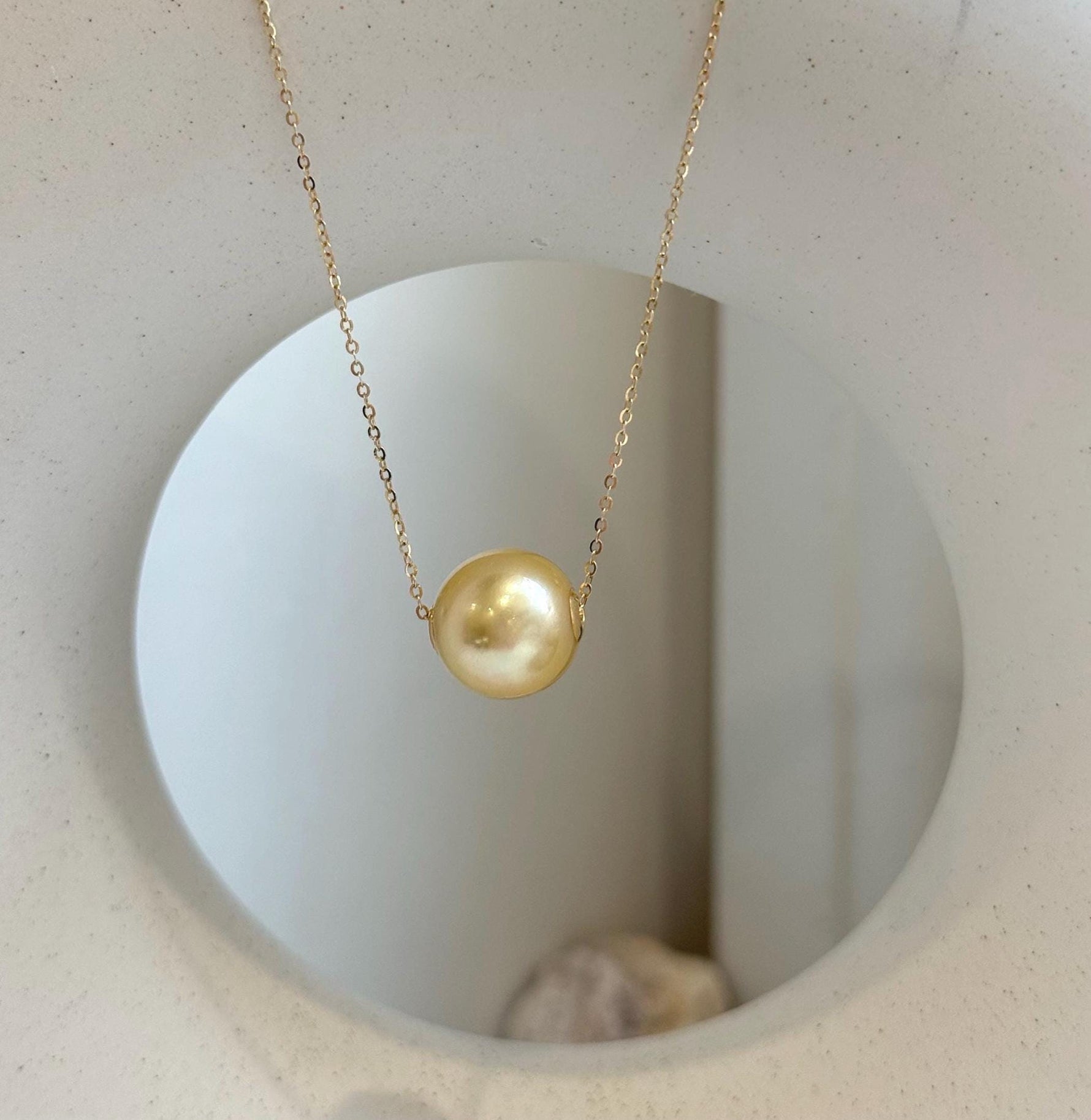 Au750 18k Gold 12.3mm South Sea golden Ocean Pearl Floating pendants:Extreme luster mirrored, ultra gold pearl, S925 silver chain included. gift for her