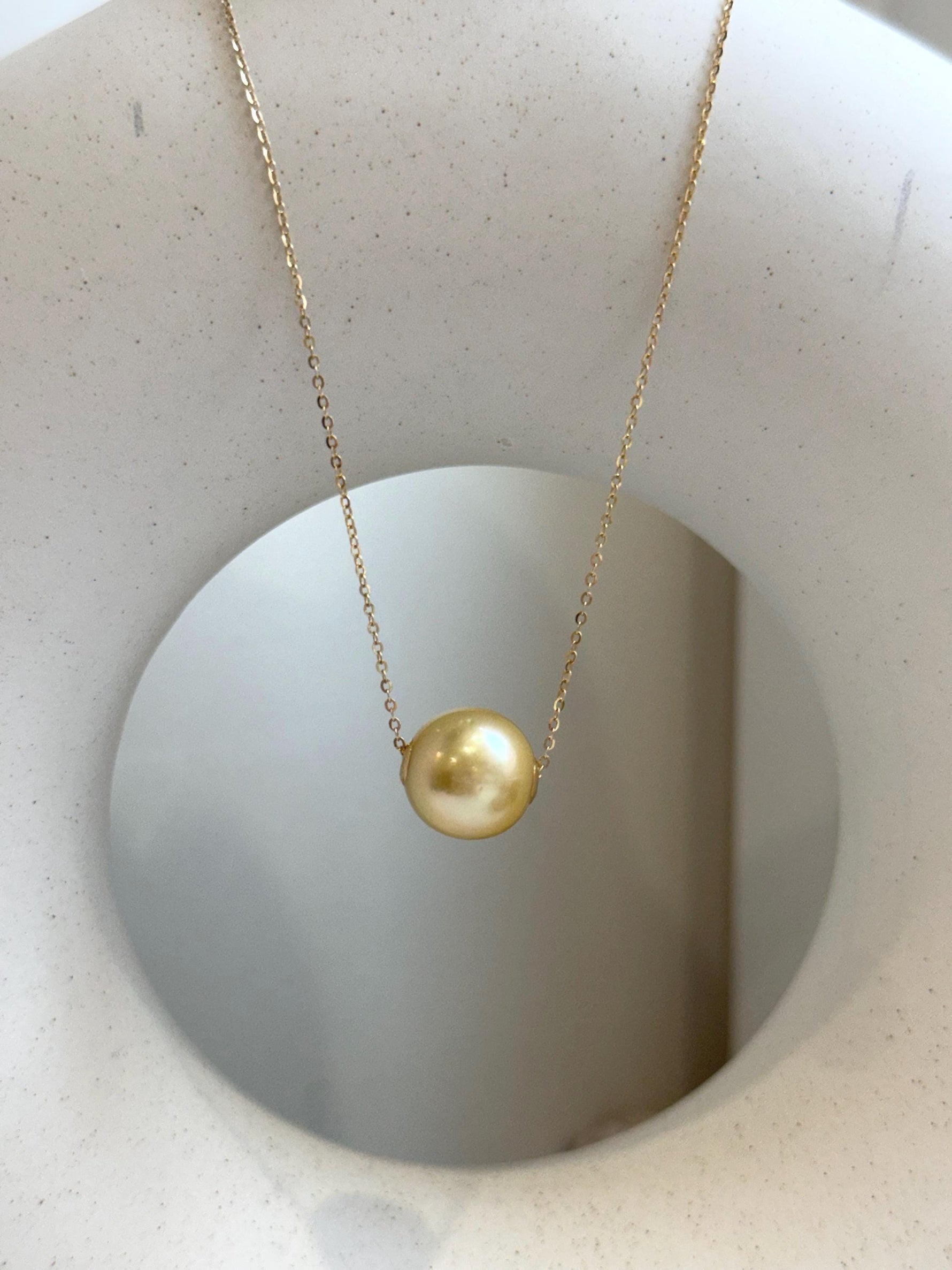 Au750 18k Gold 12.3mm South Sea golden Ocean Pearl Floating pendants:Extreme luster mirrored, ultra gold pearl, S925 silver chain included. gift for her