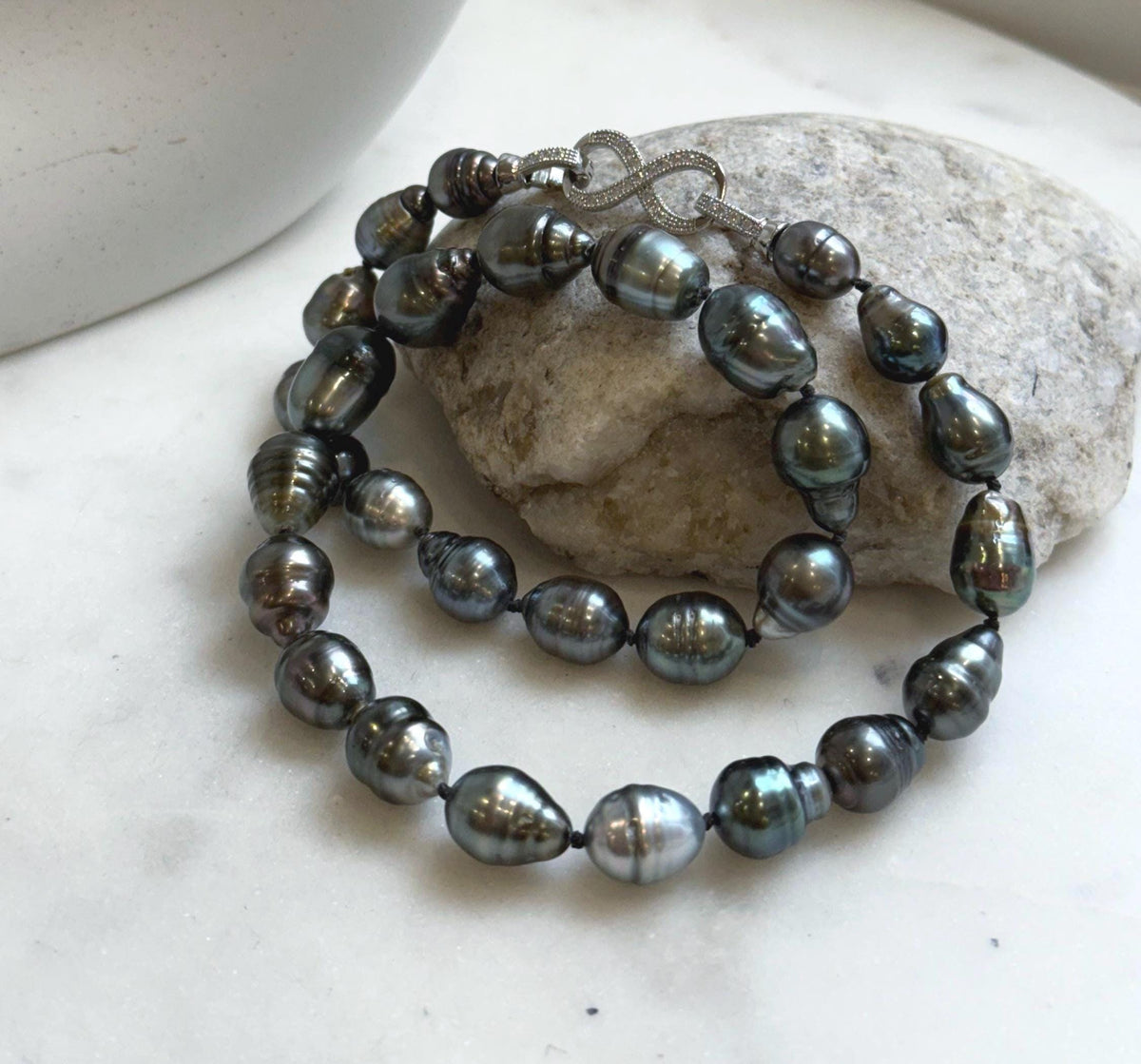 Elly’s 8.6-11mm 29pcs Tahitian Ocean pearls necklace: Extreme luster, Hand knotted, 18”, S925 silver necklace strand, gift for her anniversary